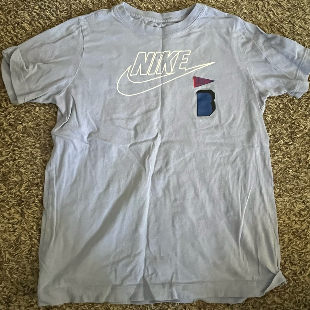 Nike boys L